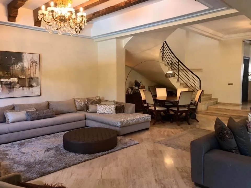 Splendide Villa à Vendre à Ain Diab – Proche Morocco Mall - الدار البيضاء (3)
