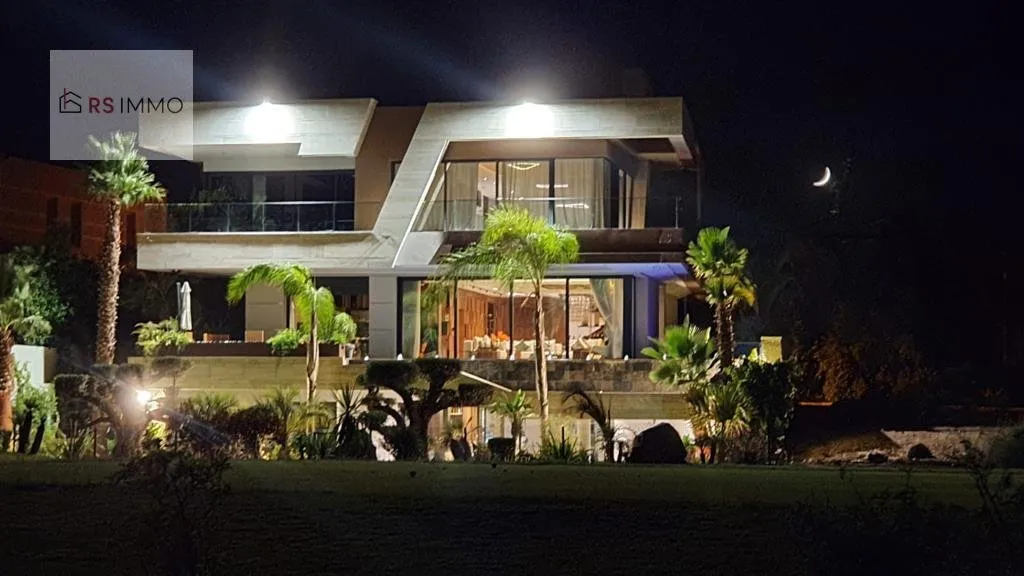 Villa d'architecte à Argan Golf – Vue lac et golf, prestations haut de gamme - مراكش (2)