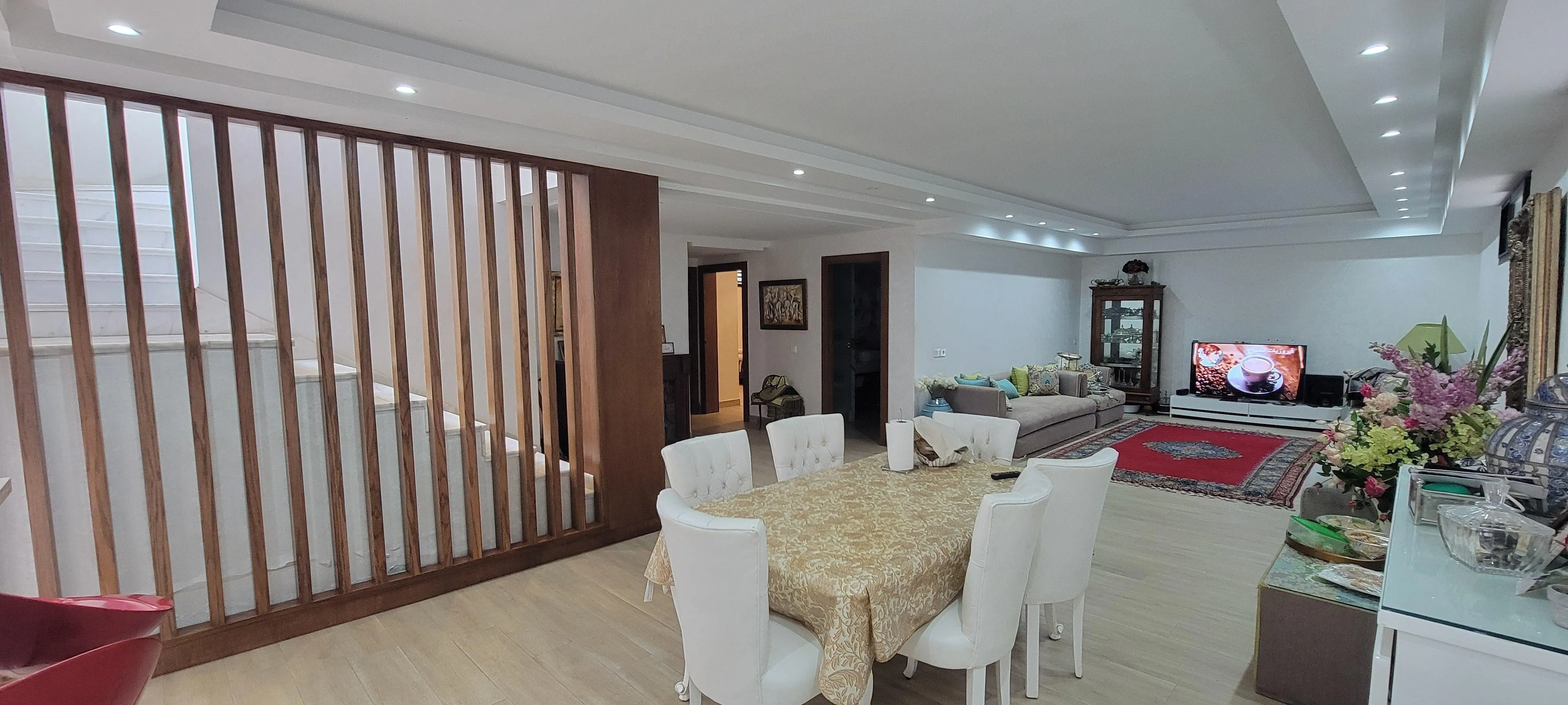 Villa haut standing à l'entrée de Dar Bouazza avec piscine - الدار البيضاء (4)
