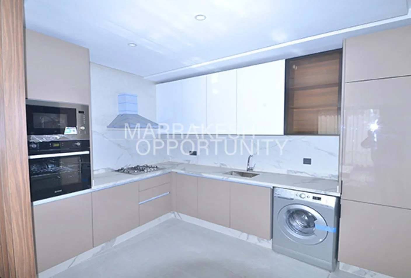 Moderne Appartement meublé neuf en vente à Guéliz - مراكش
