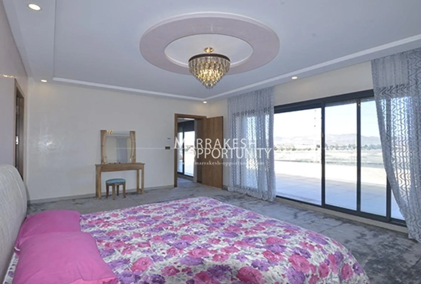 Villa en vente sur la route de casa - مراكش