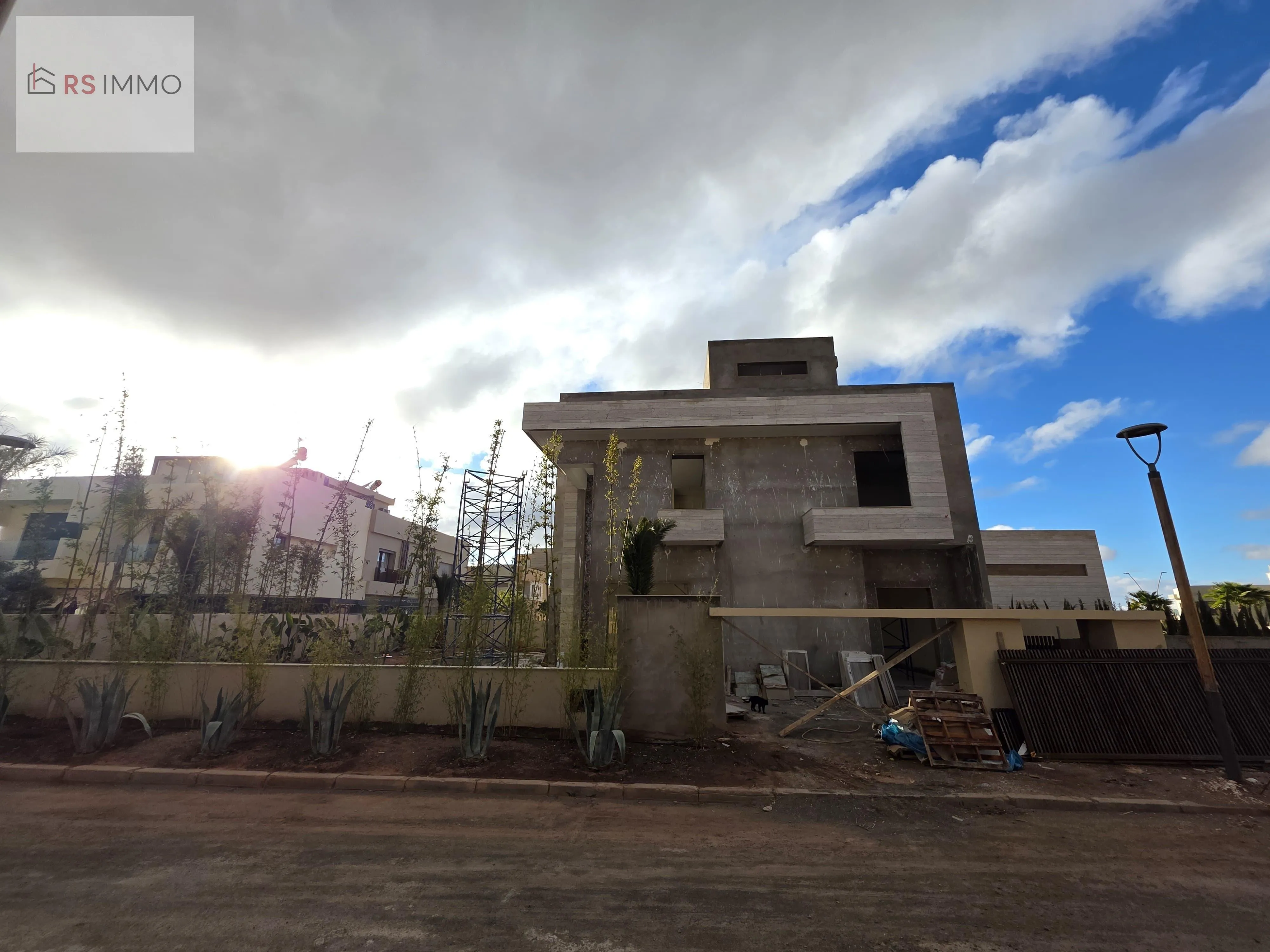 EXCLUSIVITÉ - VILLA D'EXCEPTION SUR LE GOLF DE NORIA - مراكش (2)
