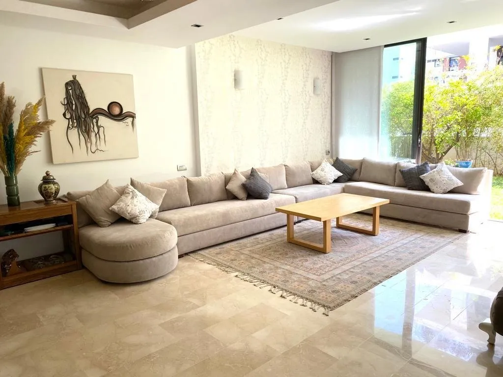 Belle villa à vendre située à  souissi Rabat - الرباط