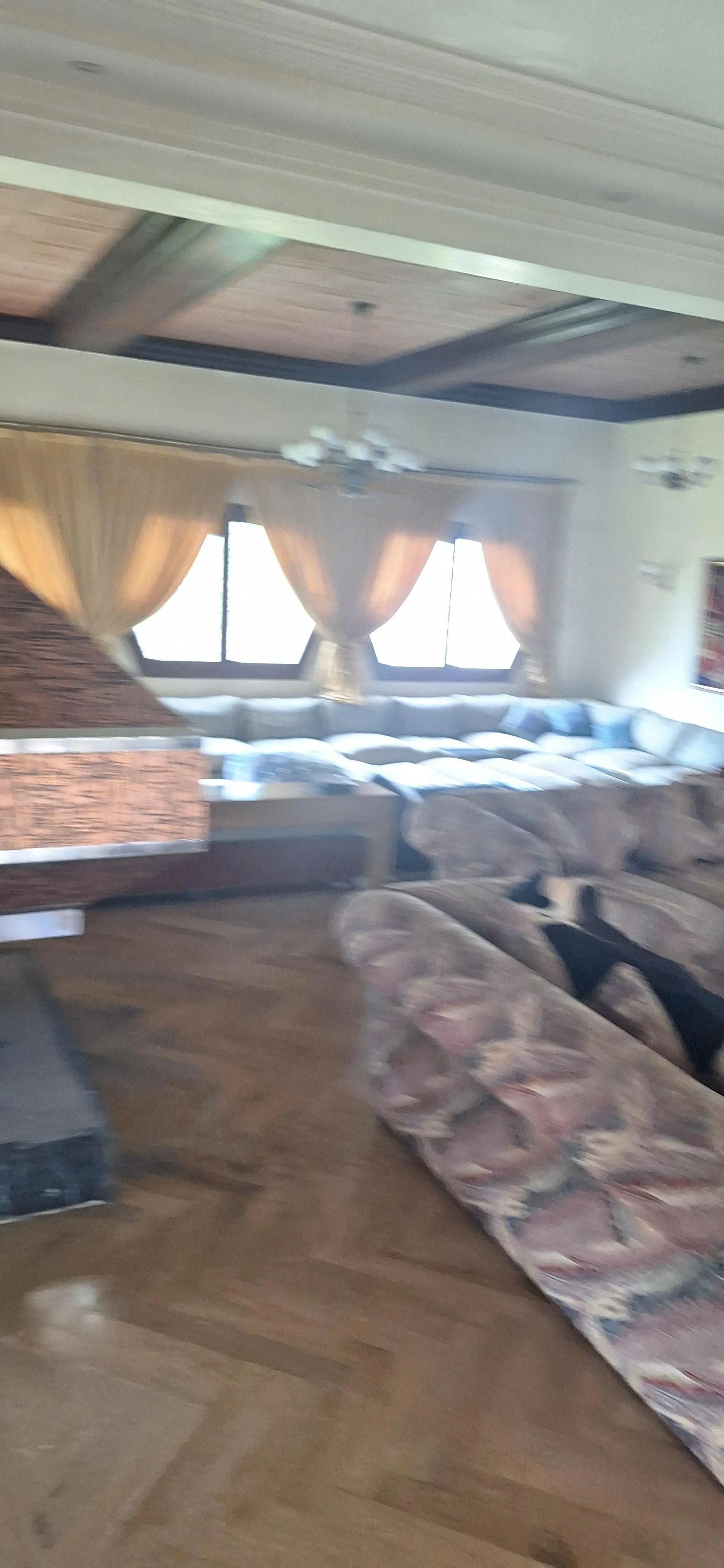 VILLA USAGE BUREAU / HABITATION SUR BVD ABDELKARIM ELKATABI - الدار البيضاء