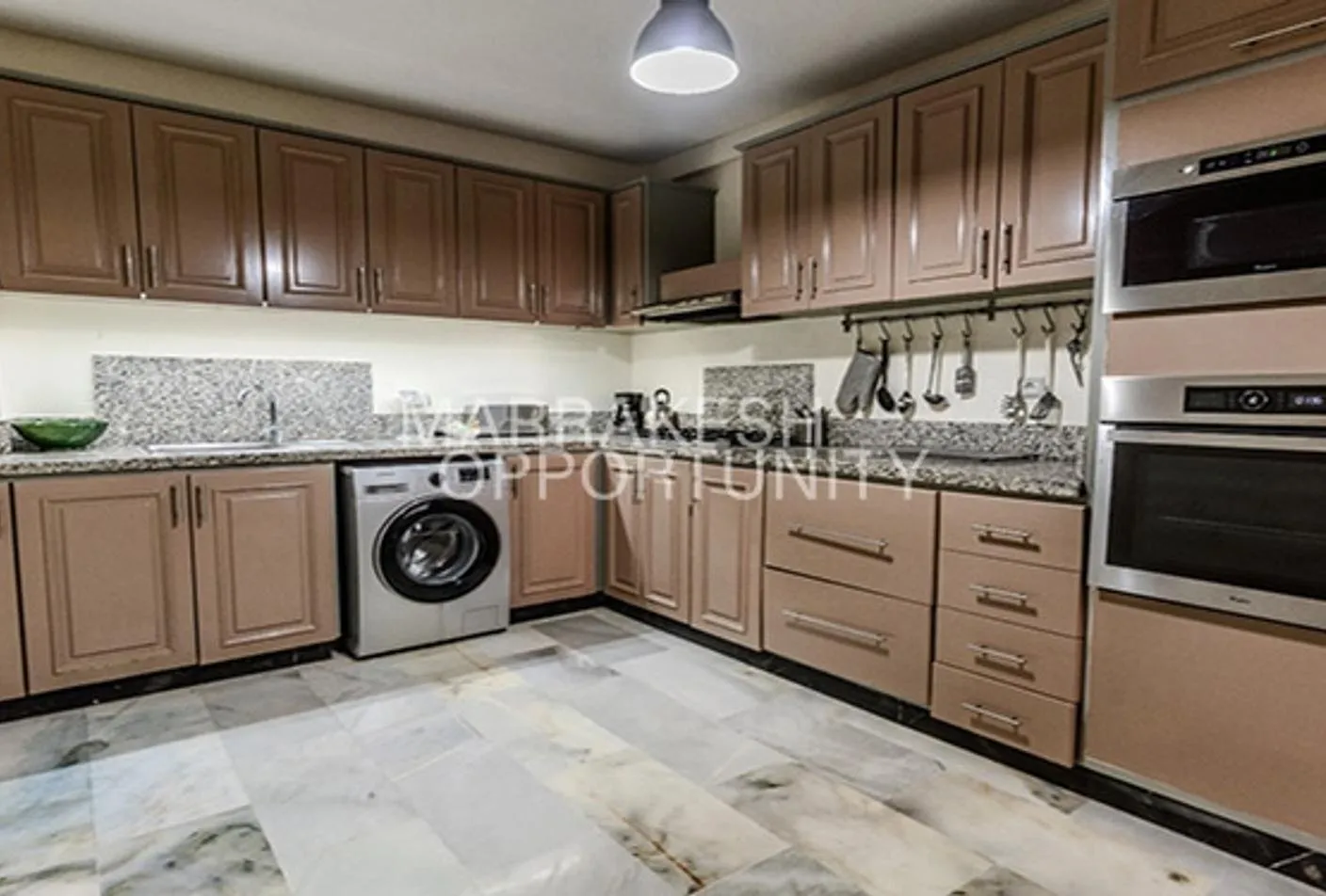 A beautiful furnished apartment for long-term rental in Guéliz - مراكش