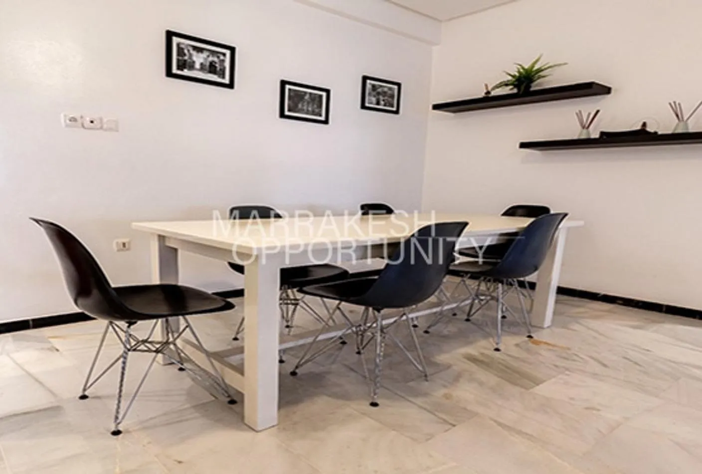 A beautiful furnished apartment for long-term rental in Guéliz - مراكش (3)