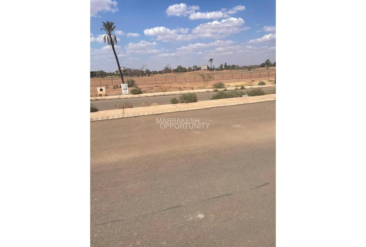 Vente terrain de 401m² situé à Route de Fes - مراكش (2)