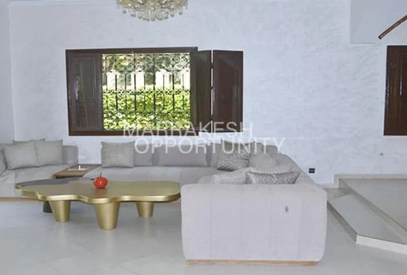 Magnifique Villa disponible en vente située au quartier Izdihar - مراكش (4)