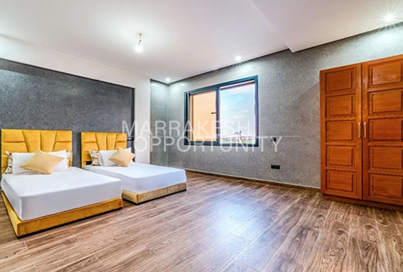 Vente Jolie Villa moderne avec piscine  sur la Route de L'Ourika - مراكش