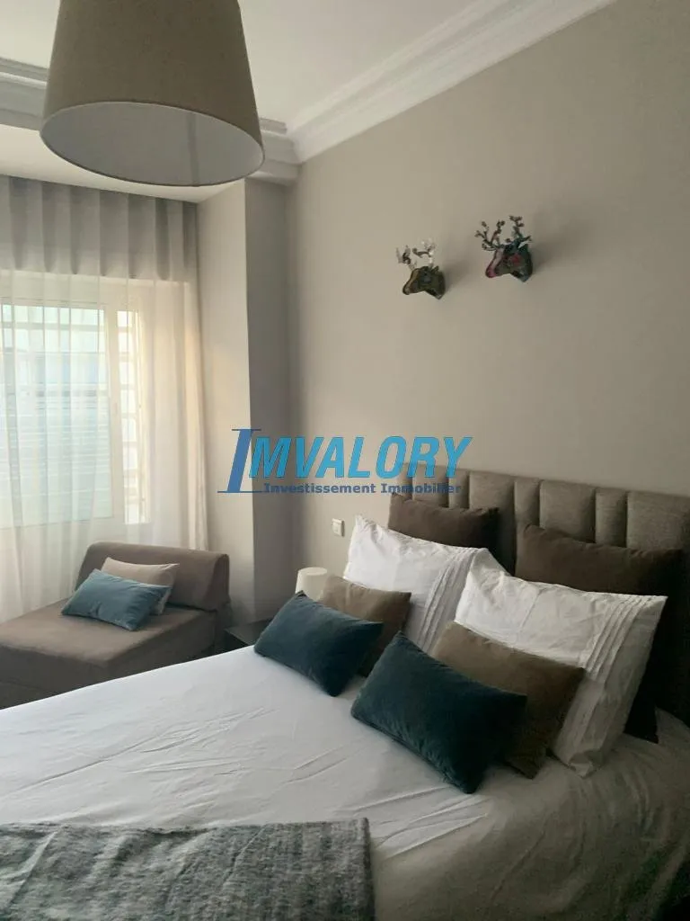 A vendre APT  3chb Racine 165m² - الدار البيضاء (2)