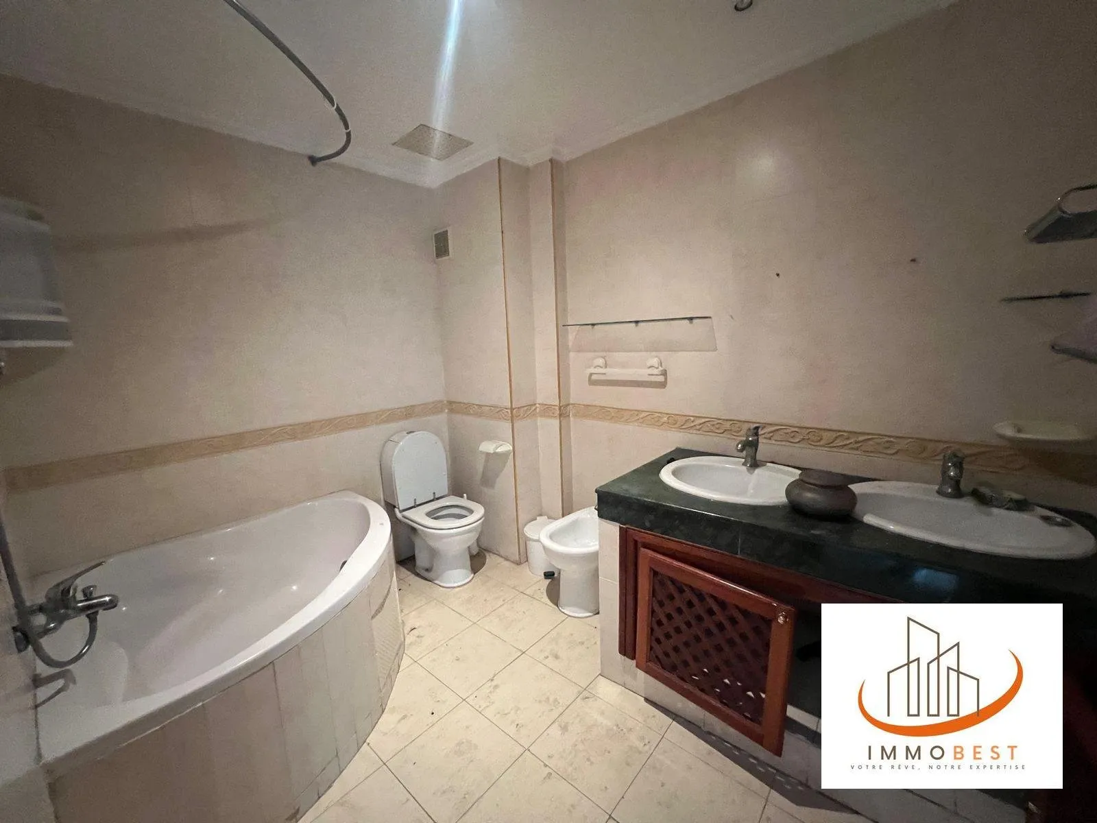 Racine, proche du Bd Massira vente d’un appartement 3 CH - الدار البيضاء (2)