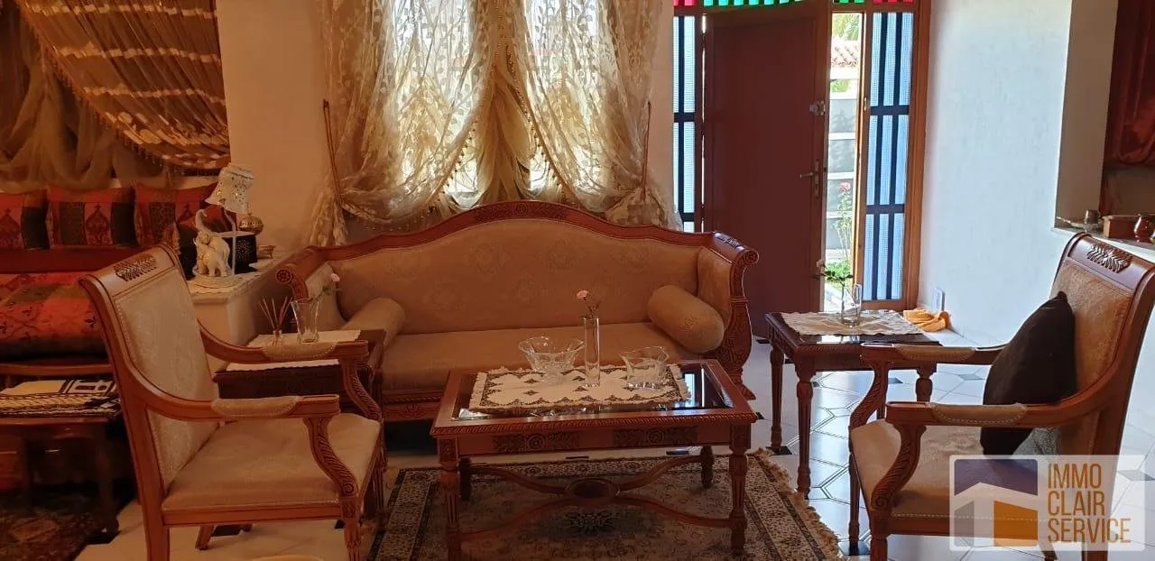 Villa à vendre (quartier Hay Riad) - الرباط (2)