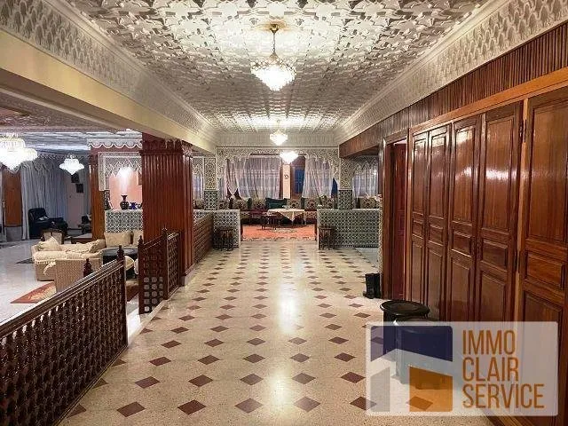 Villa bien située à Souissi à vendre - الرباط