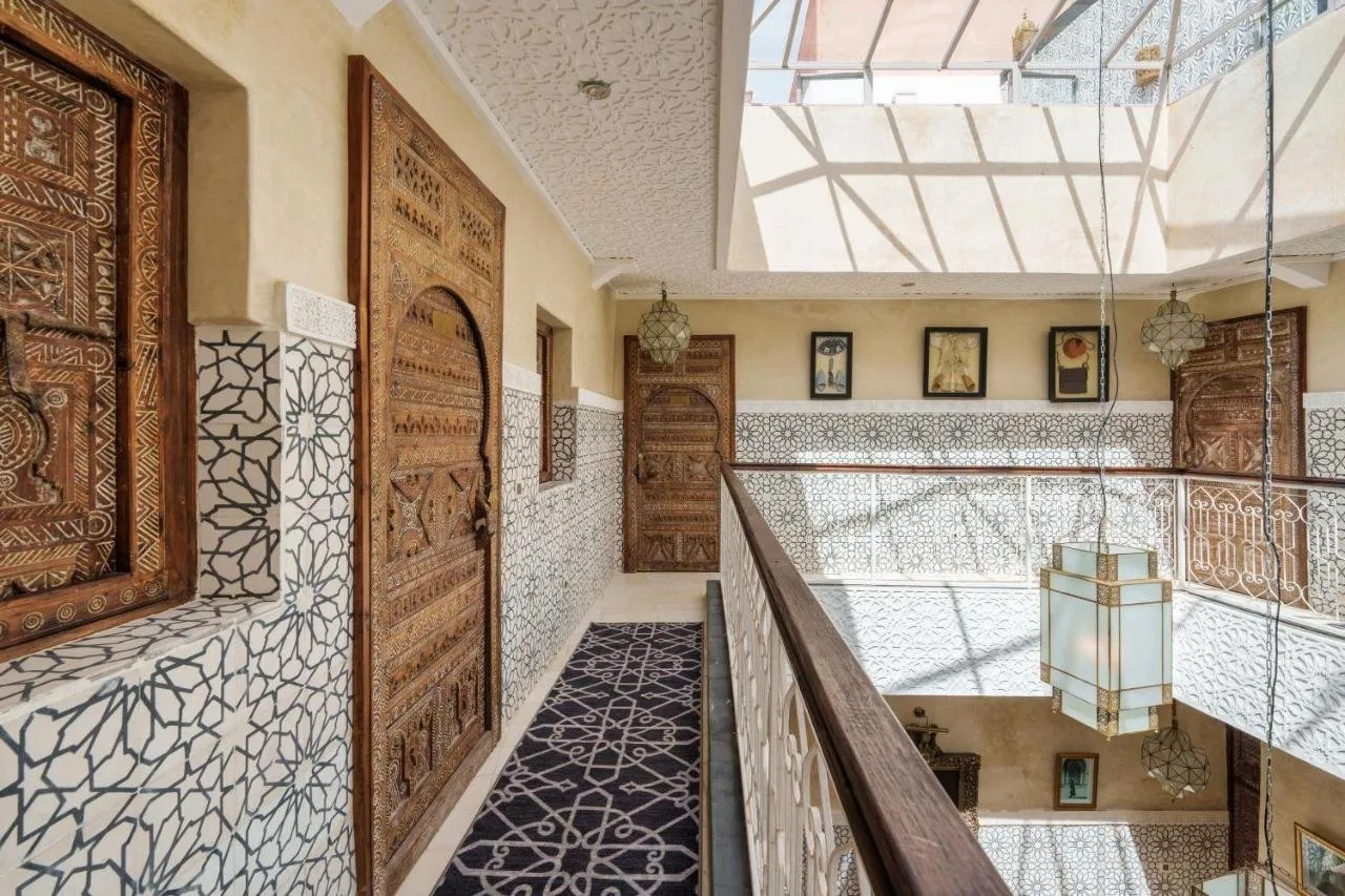 Riad de prestige à vendre – Elégance et authenticité au cœur de la Médina - مراكش (2)
