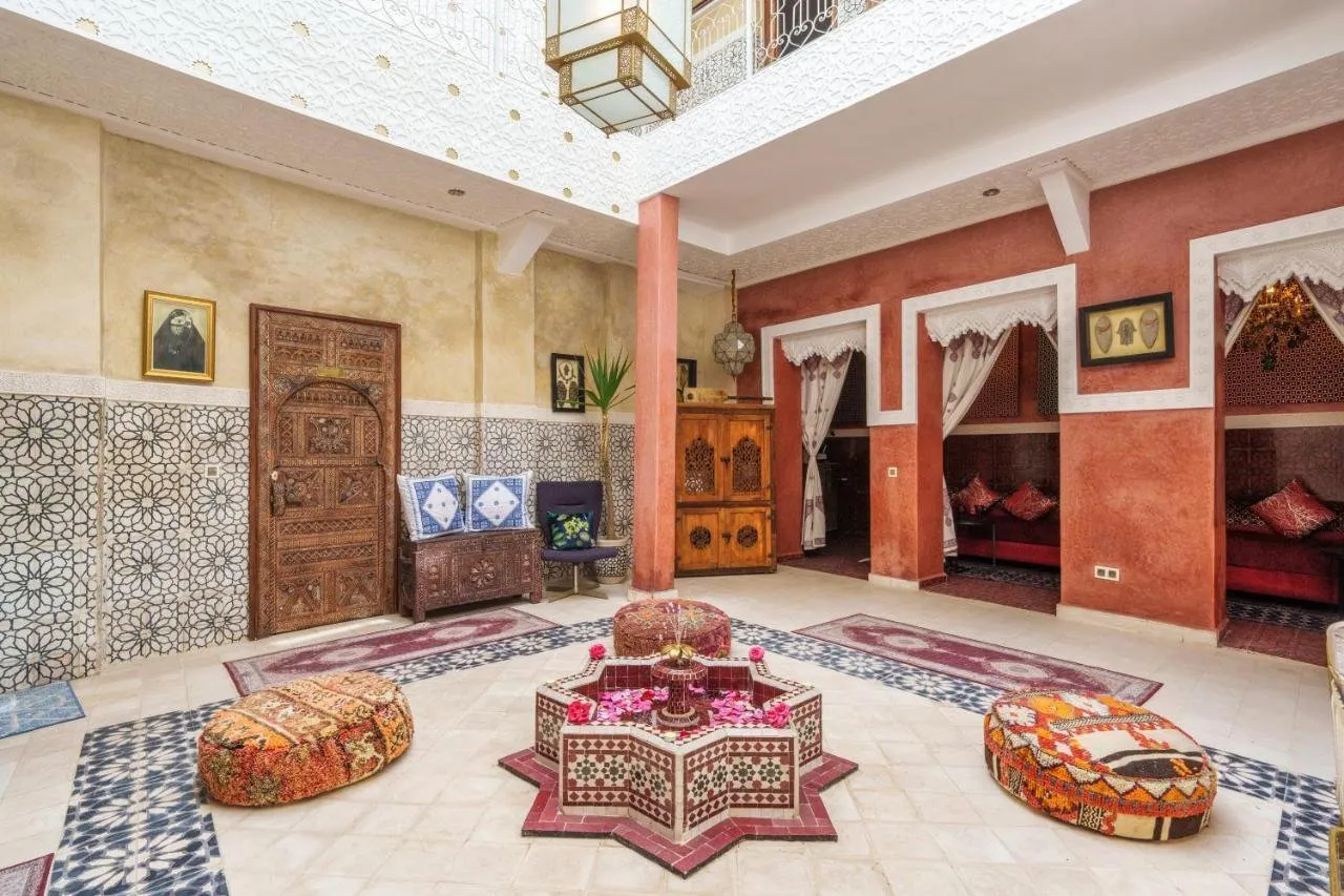 Riad de prestige à vendre – Elégance et authenticité au cœur de la Médina - مراكش