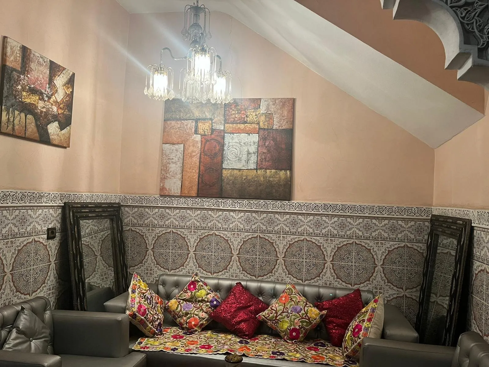 A vendre : Riad à rénover – Un projet parfait vous attend - مراكش (2)