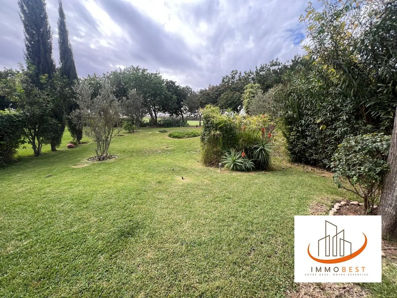 Prestigia, vente d’un appartement front golf  Rez de jardin 2 CH - بوسكورة (2)