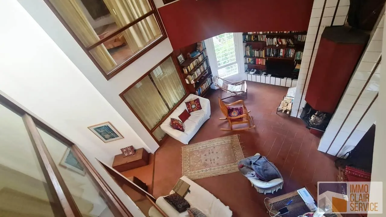 Villa à vendre dans un quartier résidentiel - الرباط