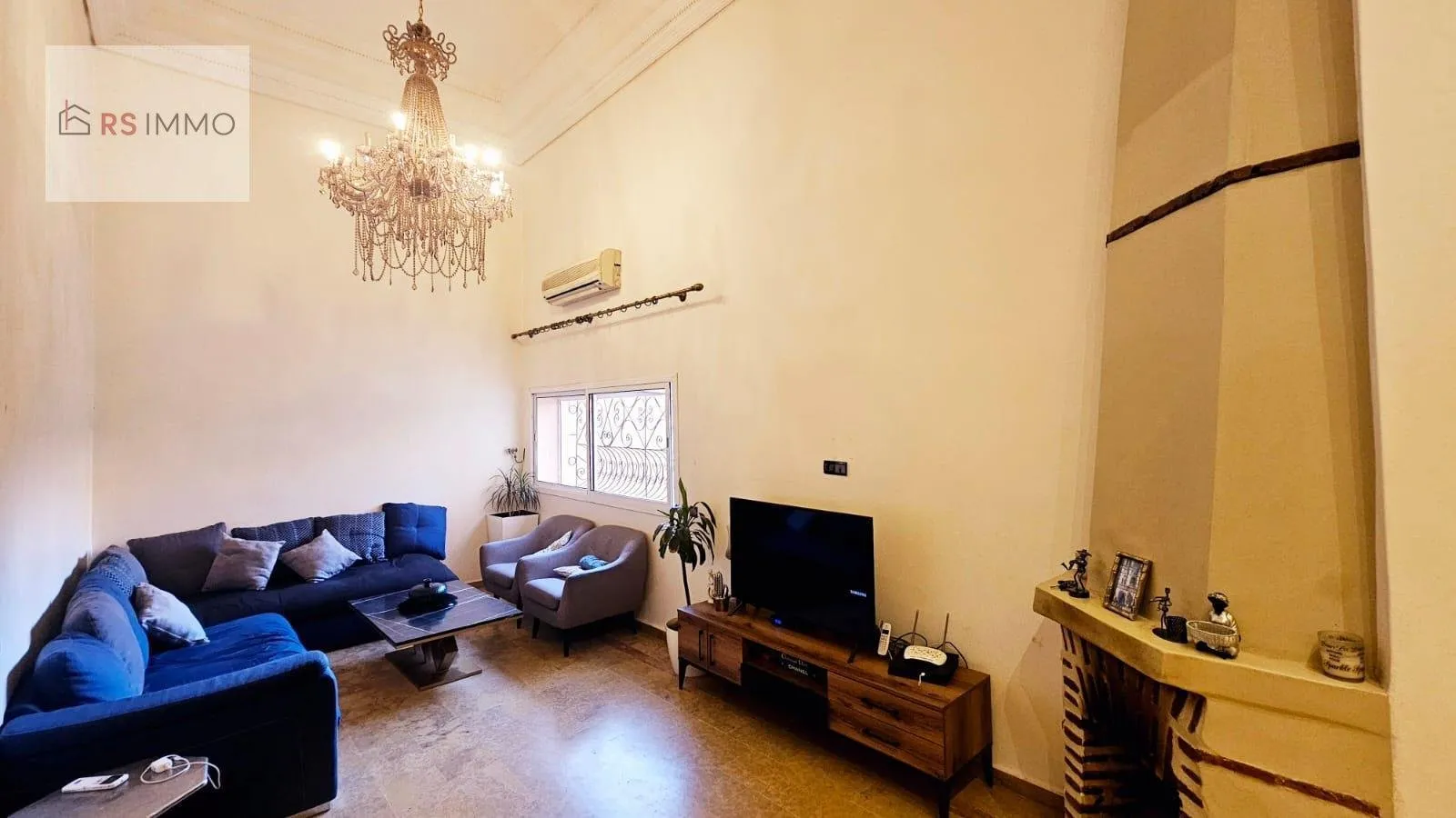 À VENDRE DUPLEX DE 306m² (COUR COMPRISE) - مراكش (3)
