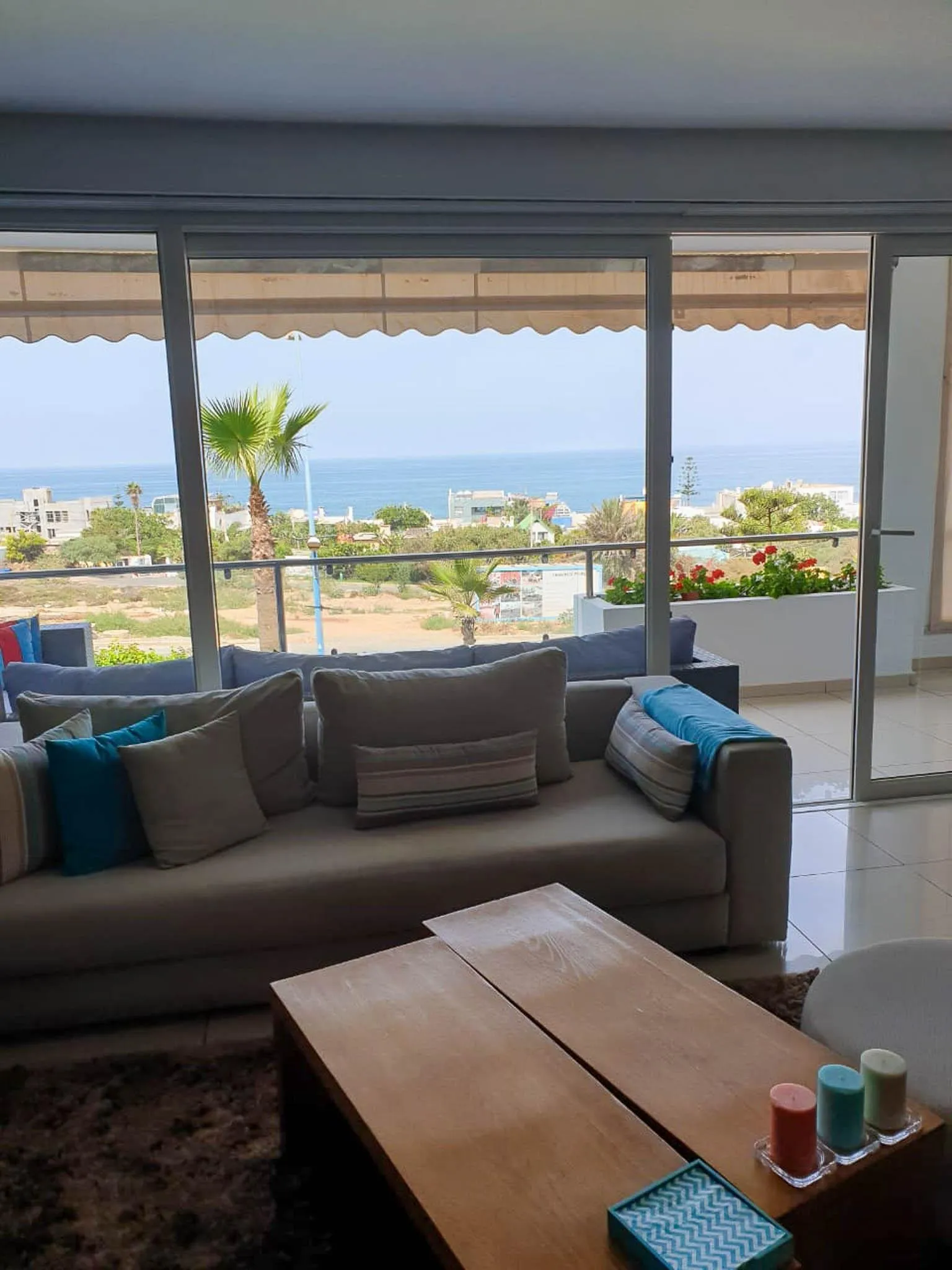 Appartement 2 chambres en résidence vue océan - الدار البيضاء (2)