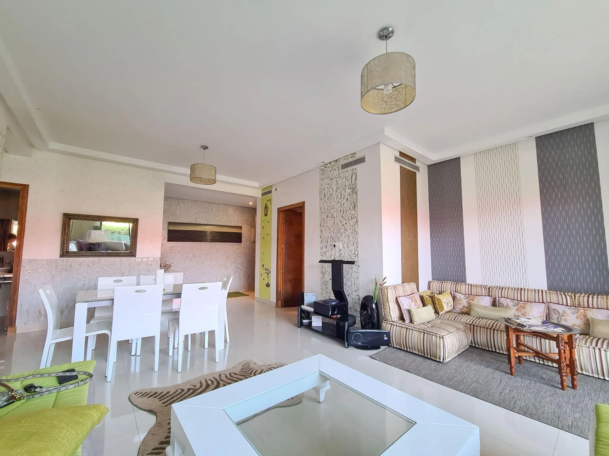 Appartement 2 chambres rez de jardin en résidence - الدار البيضاء