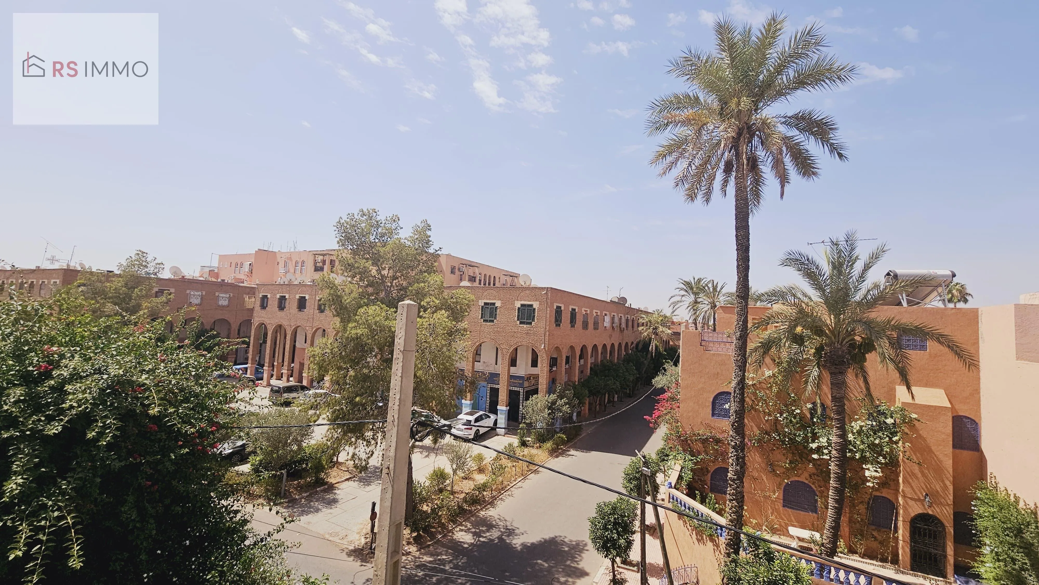 Superbe Villa situé à Marrakech Quartier Assif - مراكش (4)