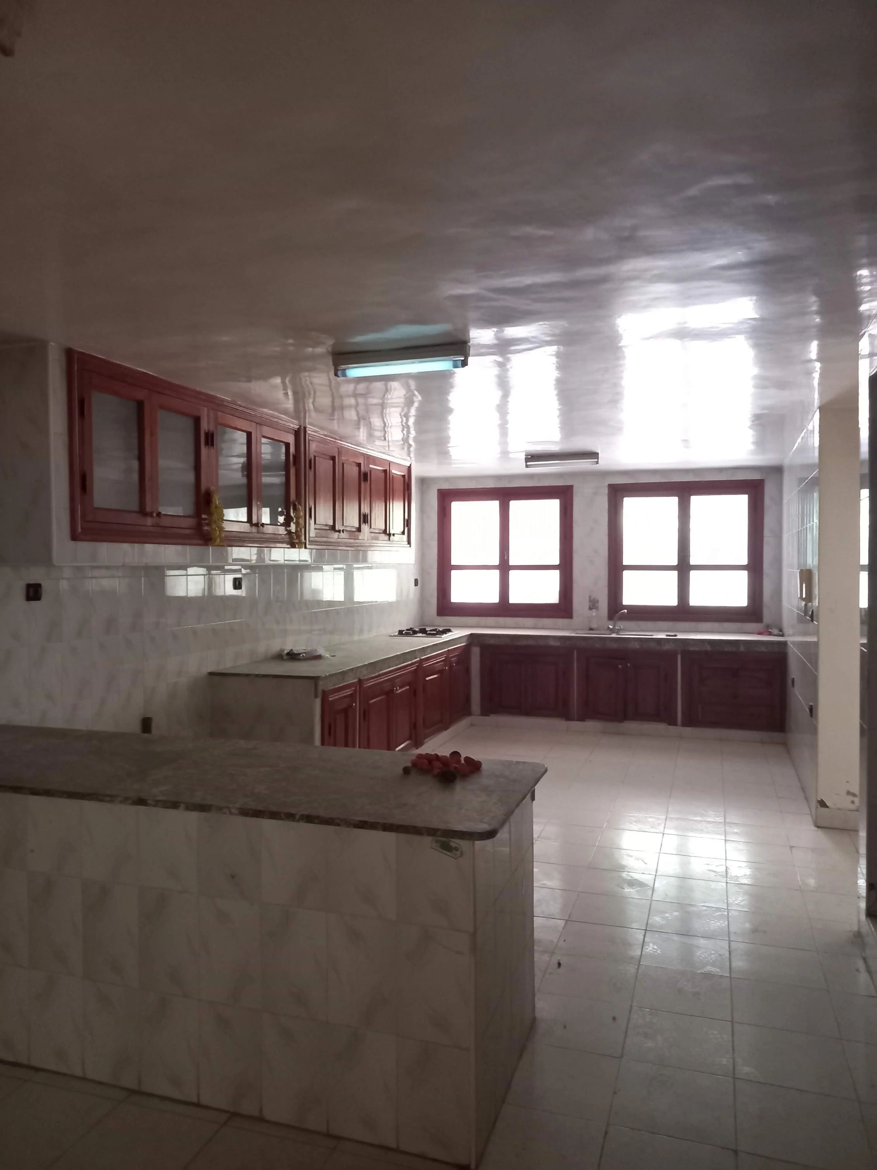 Spacieuse Villa de 550 m² en vente à Sidi Abad - مراكش (2)