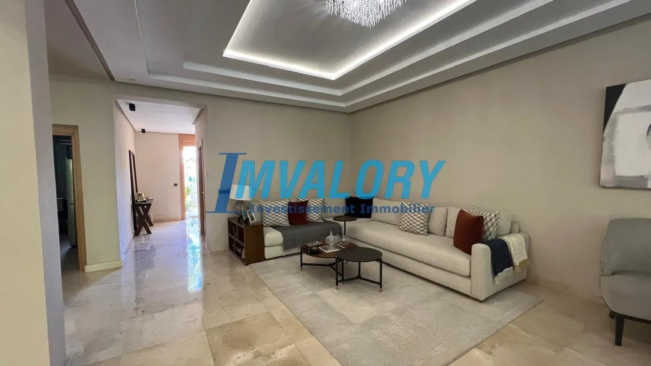 A Vendre Villa NEUVE Bande 330m² Palmeraie Bouskoura - الدار البيضاء (2)