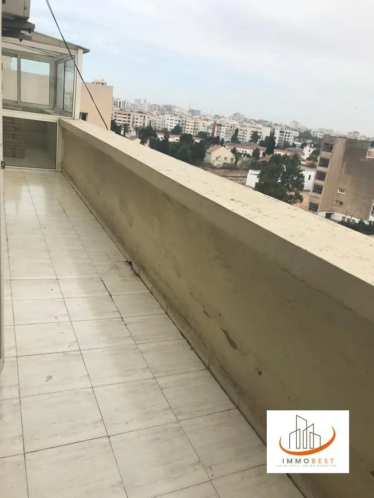 Appartement à usage de bureau, en Vente et en location, situé au quartier des hôpitaux 4 CH - الدار البيضاء (3)