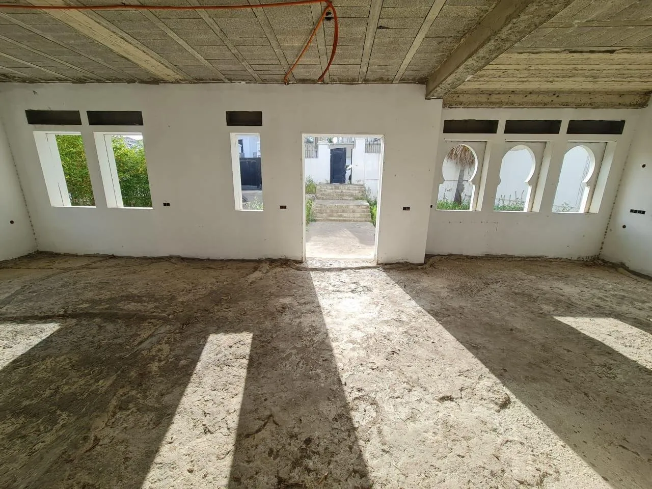 Villa semi finie résidentielle accoté du Golf - طنجة (2)