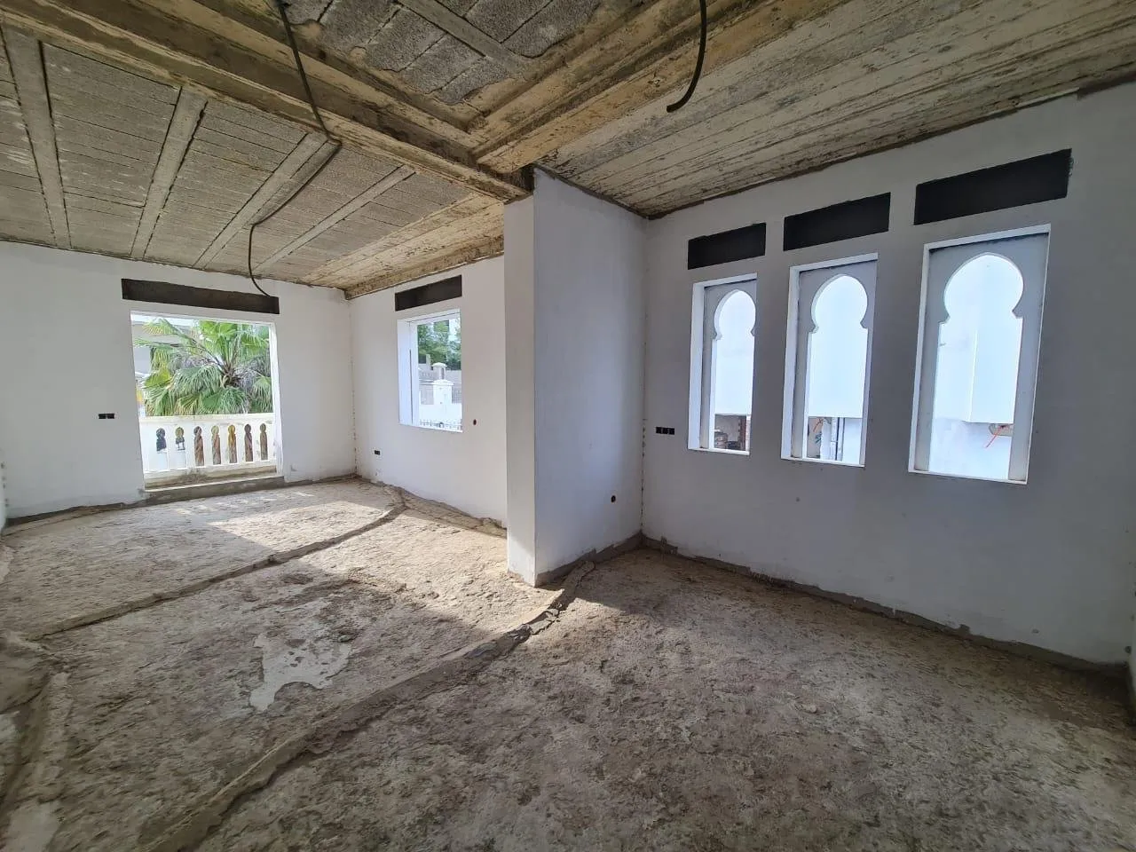 Villa semi finie résidentielle accoté du Golf - طنجة (3)
