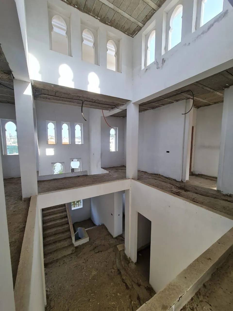 Villa semi finie résidentielle accoté du Golf - طنجة (4)