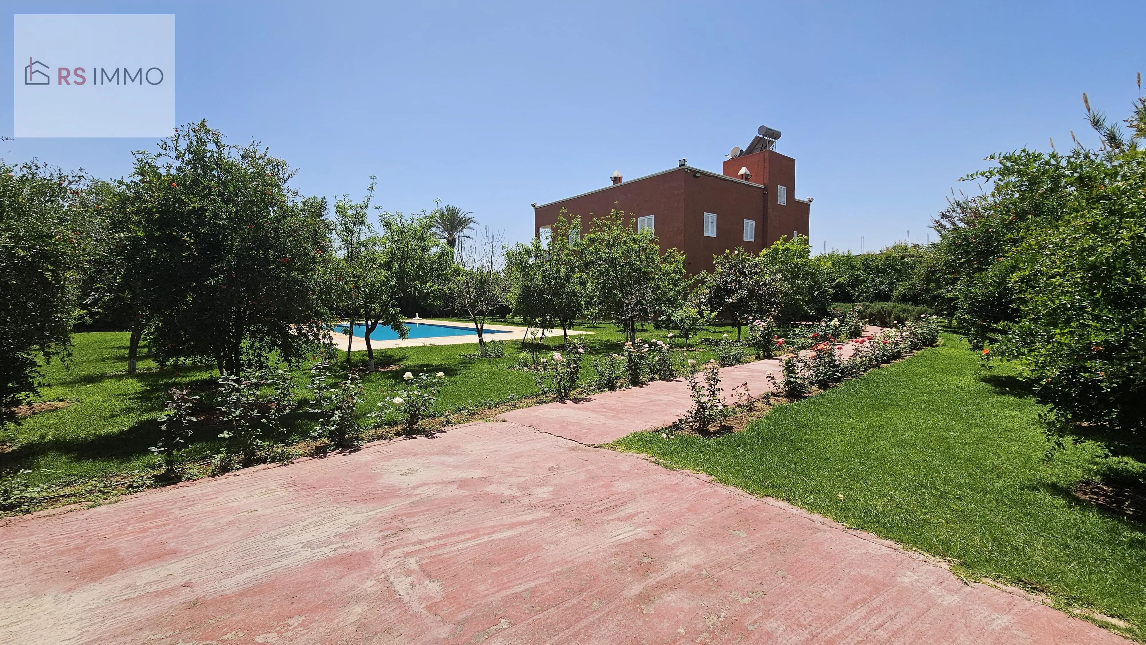 Grande villa situé a Chwiter route Ouarzazate - مراكش (4)