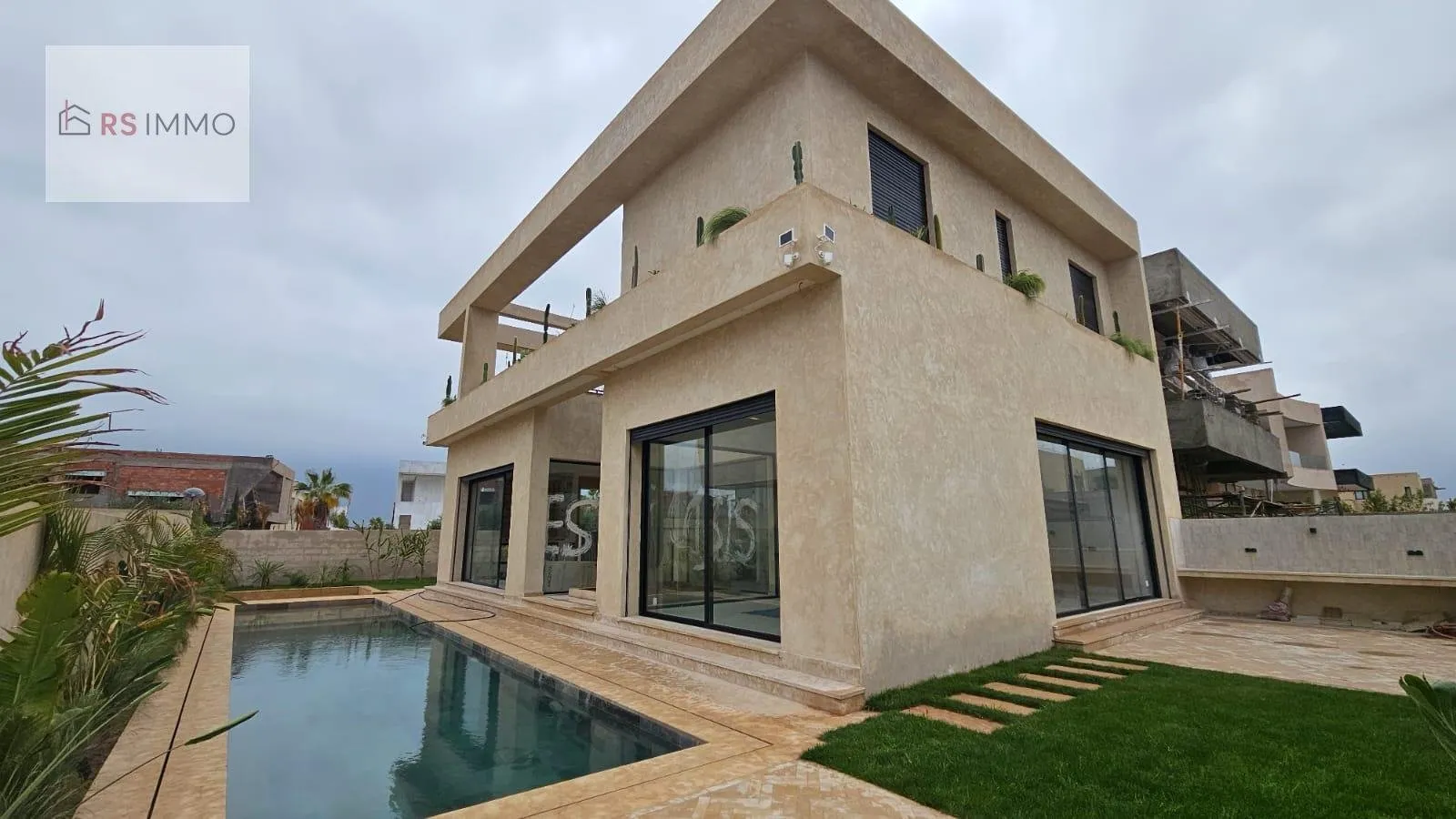 Magnifique villa route de l'Ourika à vendre à Marrakech ! - مراكش