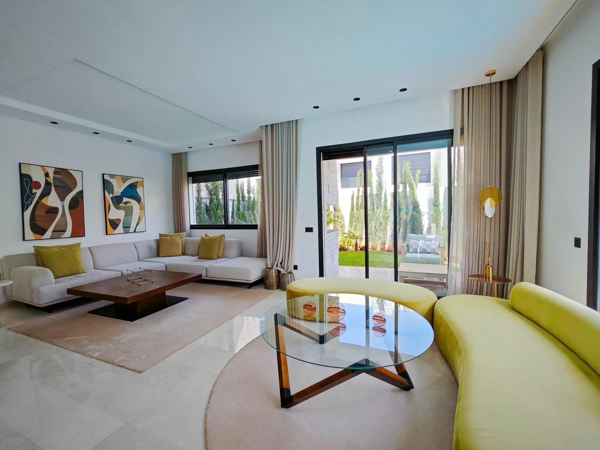 Villa neuve 3 chambres piscine en résidence - الدار البيضاء