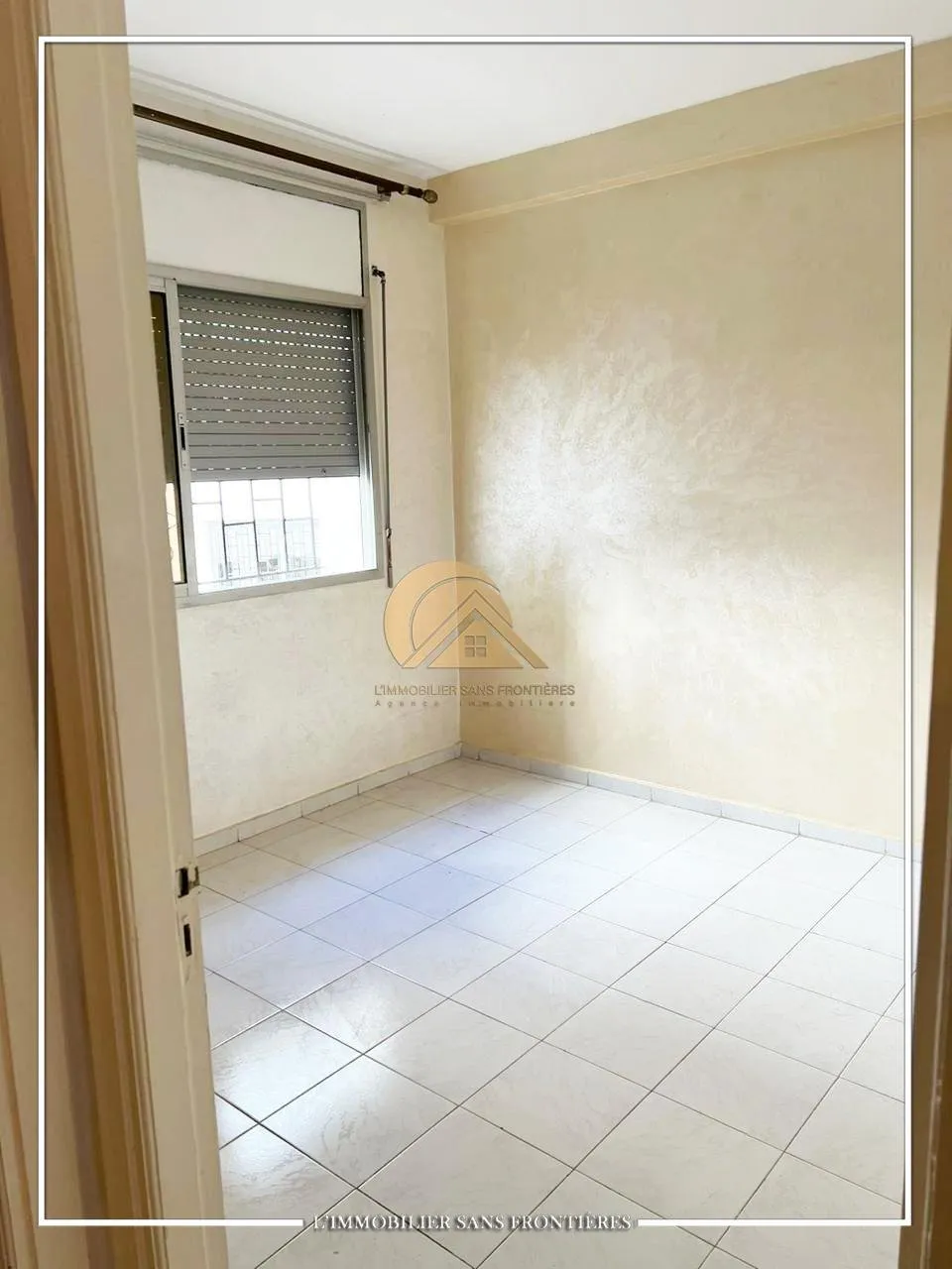 Appartement vide à vendre 103 m² , Eljadida - الجديدة