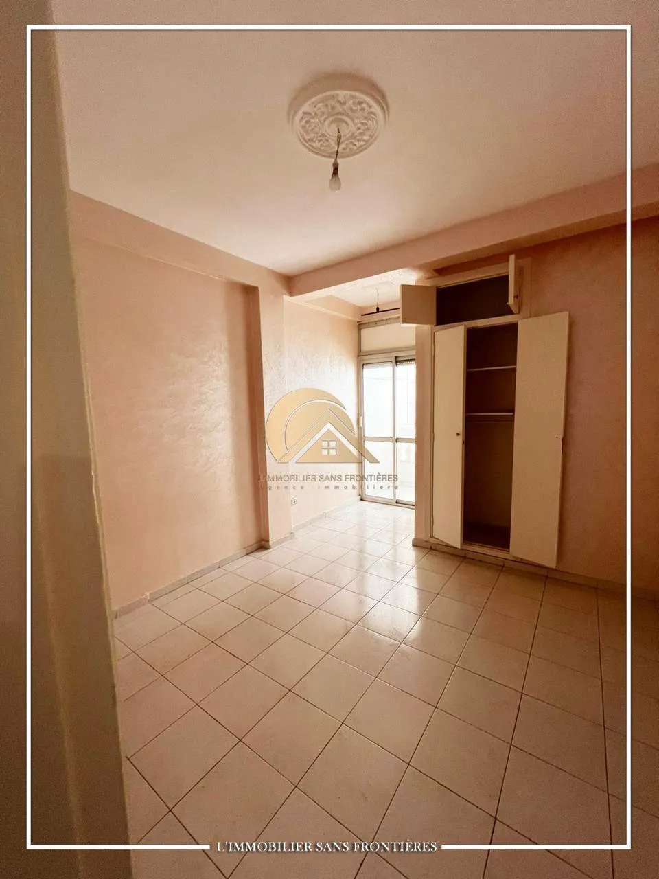 Appartement vide à vendre 103 m² , Eljadida - الجديدة (3)