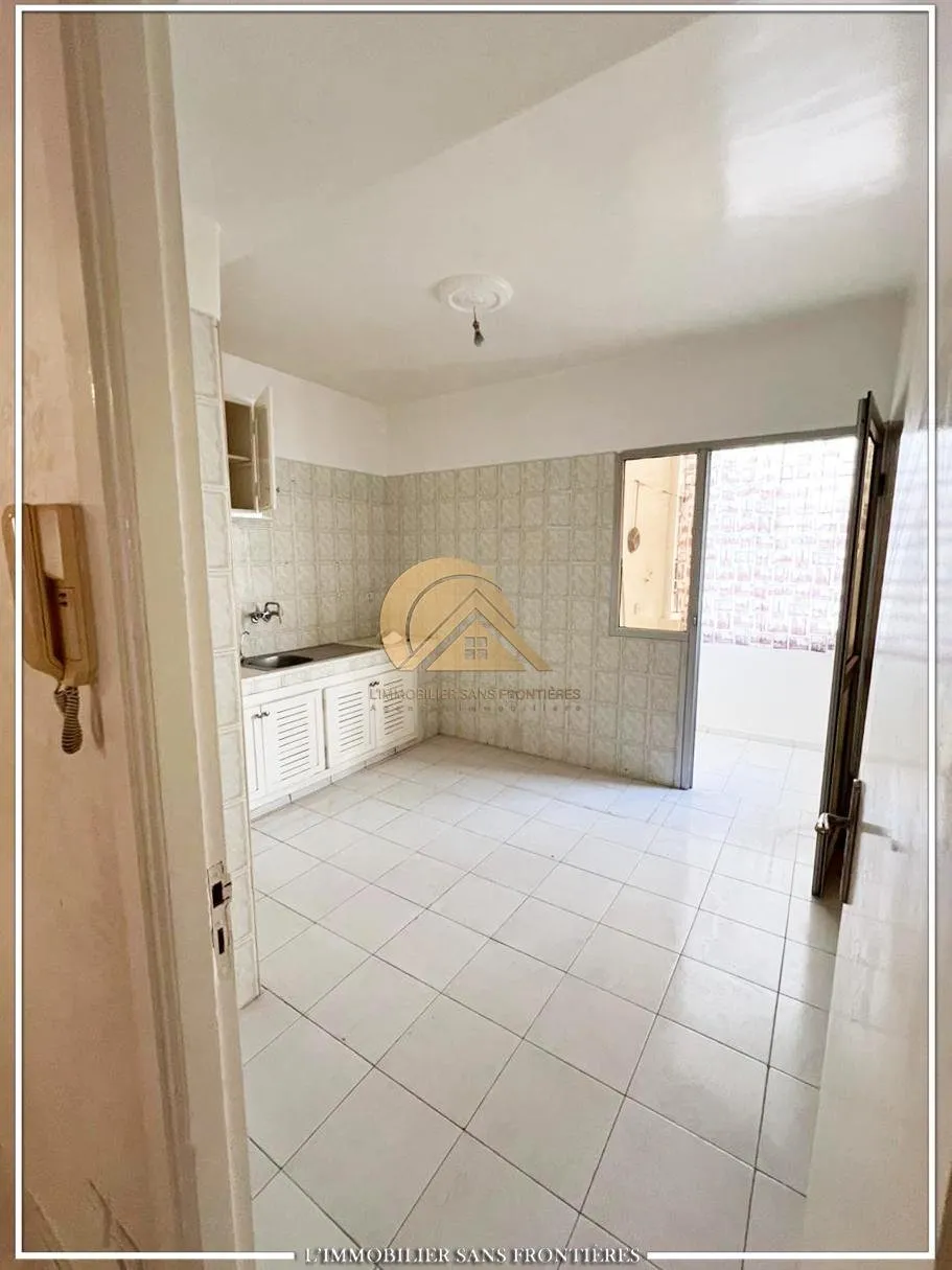 Appartement vide à vendre 103 m² , Eljadida - الجديدة (2)