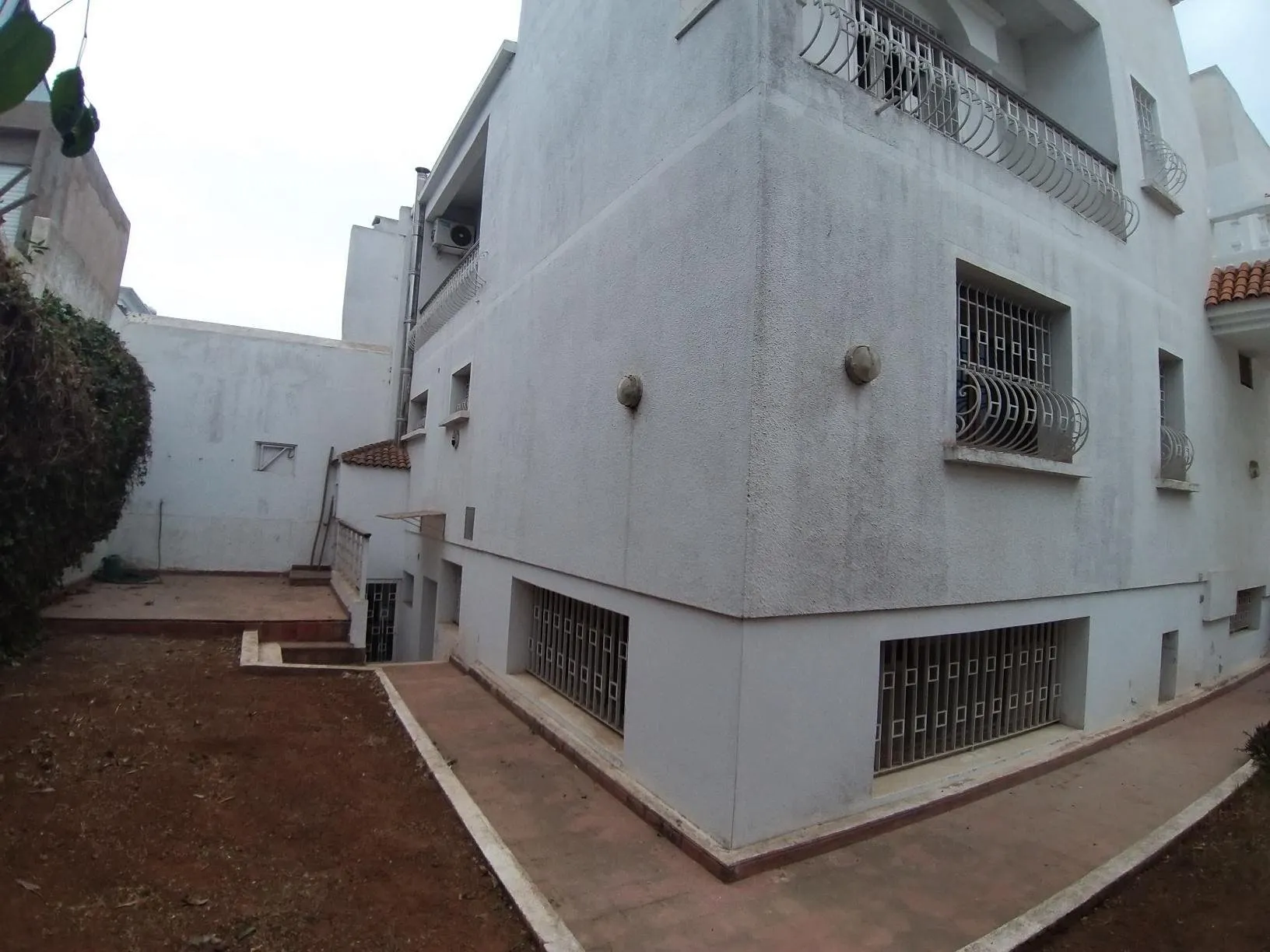 Vente Villa Très Bien Situé Ain Diab - الدار البيضاء (2)