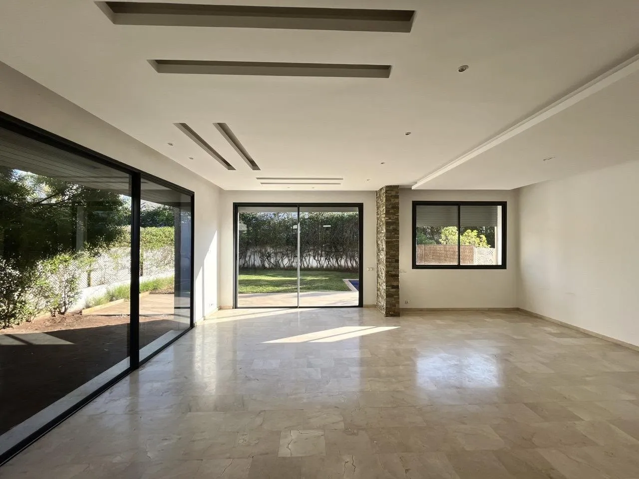 Villa Familiale Spacieuse à Dar Bouazza - الدار البيضاء (4)