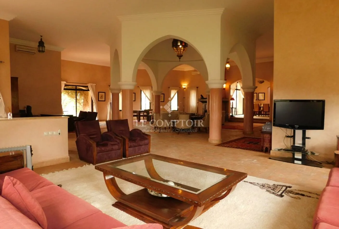 À VENDRE MAGNIFIQUE PROPRIÉTÉ À MARRAKECH - BAB ATLAS - مراكش