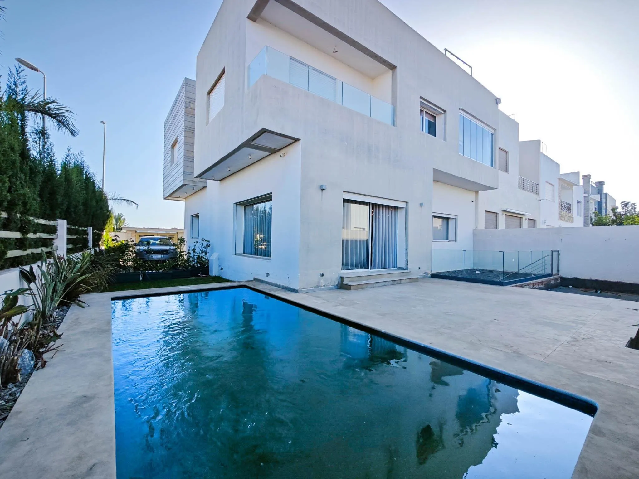 Villa de luxe meublée avec piscine à la vente - الدار البيضاء
