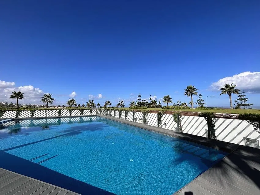 Appartement en rez-de-jardin, vue sur l'océan. - الدار البيضاء