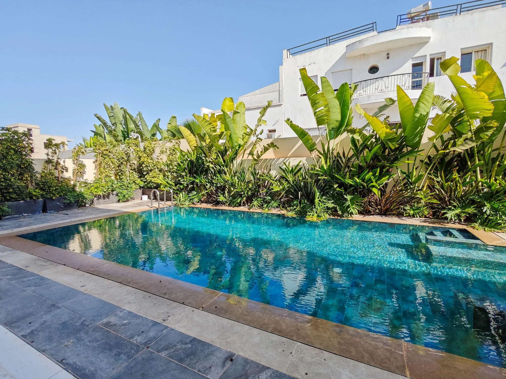 Villa de luxe avec piscine à Darbouazza - الدار البيضاء