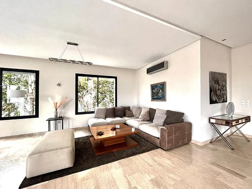 Villa exceptionnelle avec roof-top et vue océan. - الدار البيضاء (4)