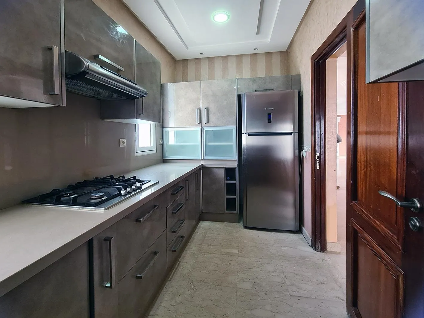 Jolie villa à vendre proche de l'école belge. - الدار البيضاء (4)