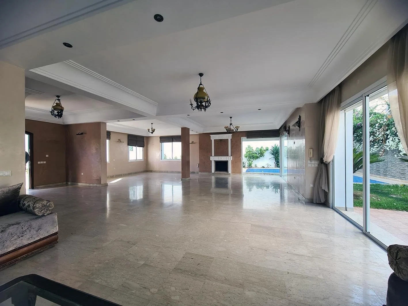 Jolie villa à vendre proche de l'école belge. - الدار البيضاء (3)