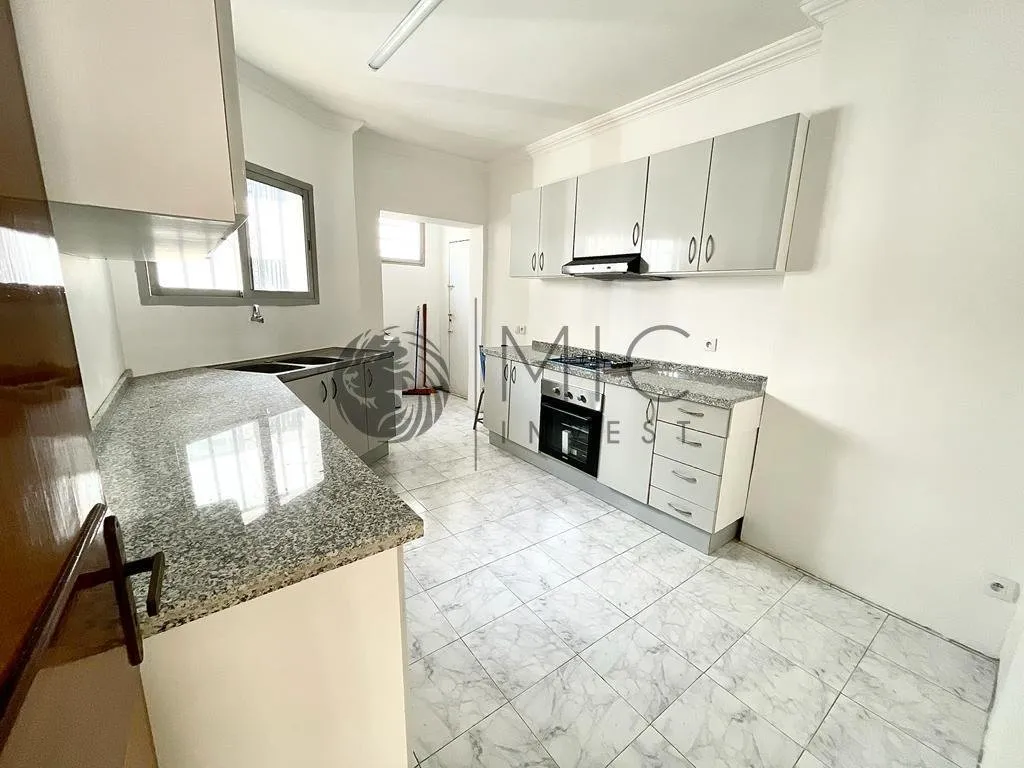 APPARTEMENT PLEIN SUD AVEC SDB ET CUISINE NEUFS - الدار البيضاء (4)