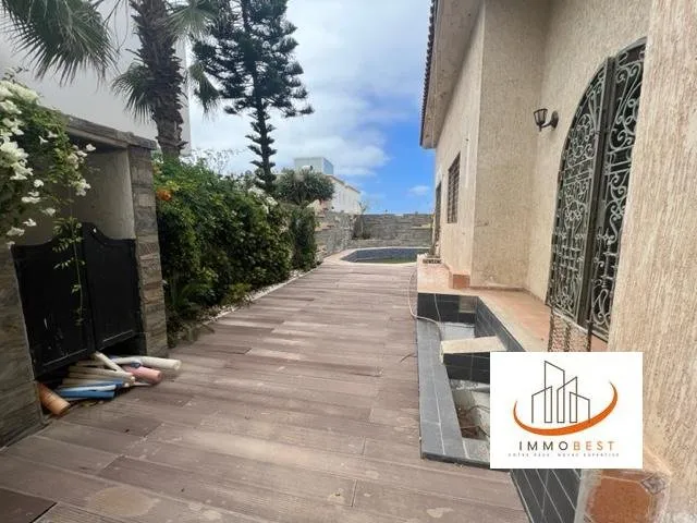 Charmante villa en vente à Dar Bouazza, 5CH - الدار البيضاء (2)