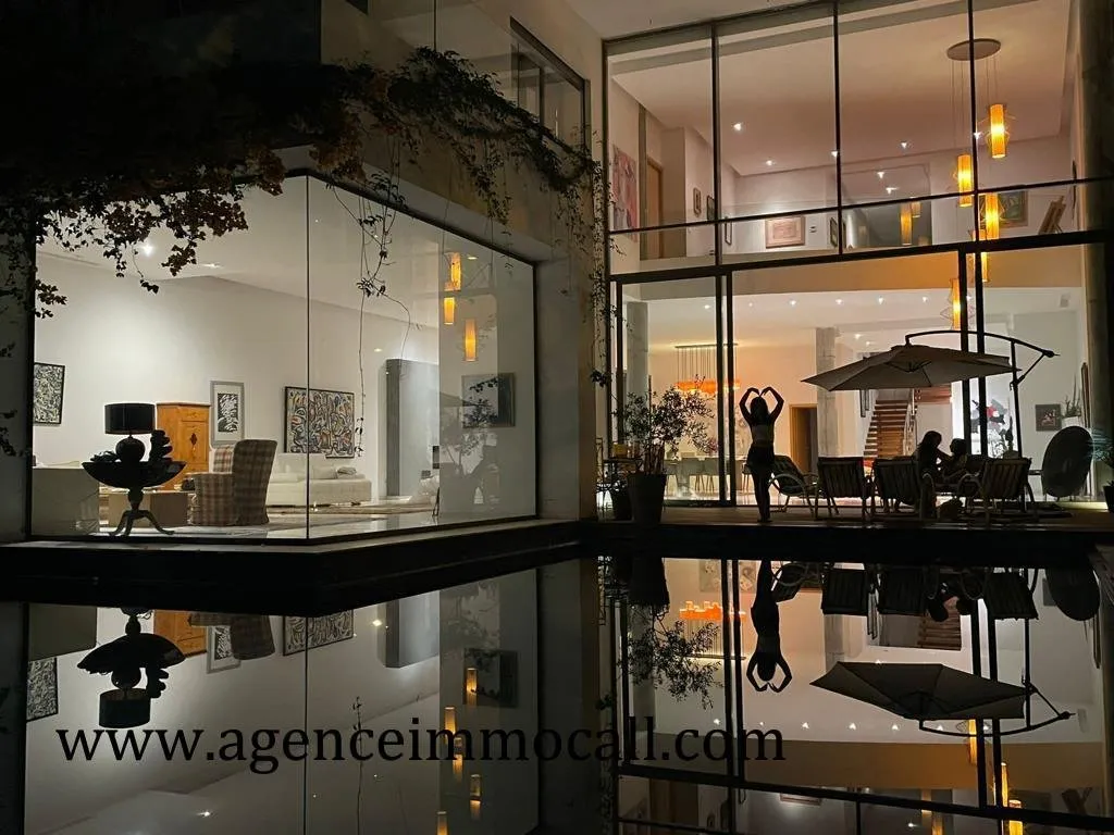 Villa à VENDRE au quartier SOUISSI-Rabat - الرباط (2)